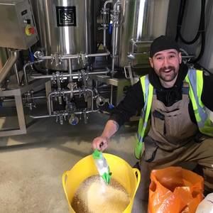 Meet your Posher, Christopher